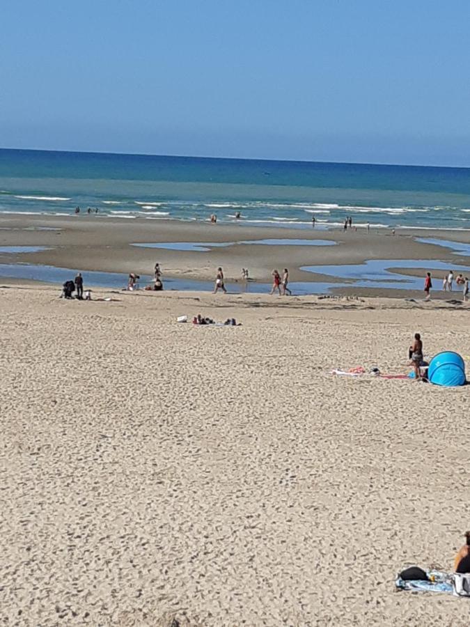 Les Obiones, Vue Laterale Mer, Fort Mahon Plage, Magnifique Studio Cabine 4P, Avec Balcon , Parking Prive Gratuit, Wifi, Classe 2 Etoiles, Exposition Plein Sud En Baie De Somme ภายนอก รูปภาพ