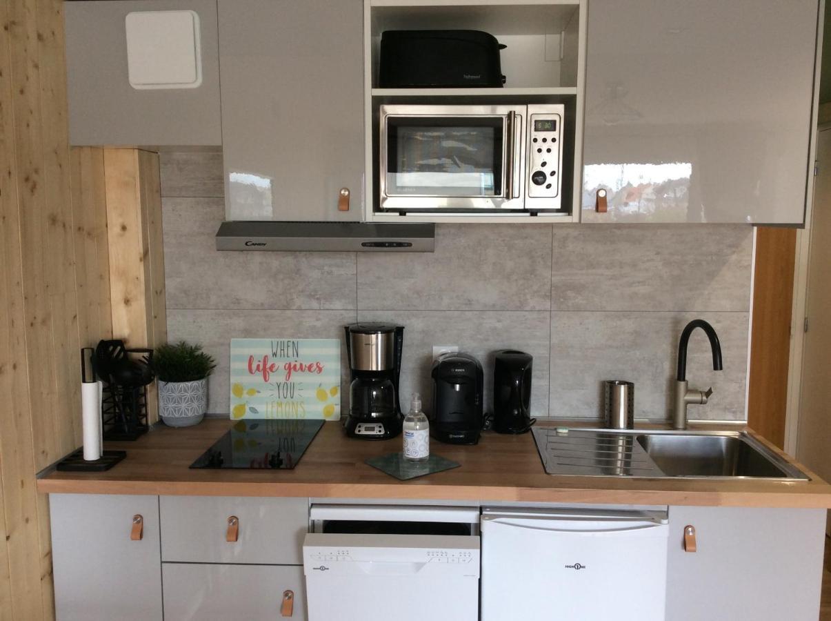 Les Obiones, Vue Laterale Mer, Fort Mahon Plage, Magnifique Studio Cabine 4P, Avec Balcon , Parking Prive Gratuit, Wifi, Classe 2 Etoiles, Exposition Plein Sud En Baie De Somme ภายนอก รูปภาพ